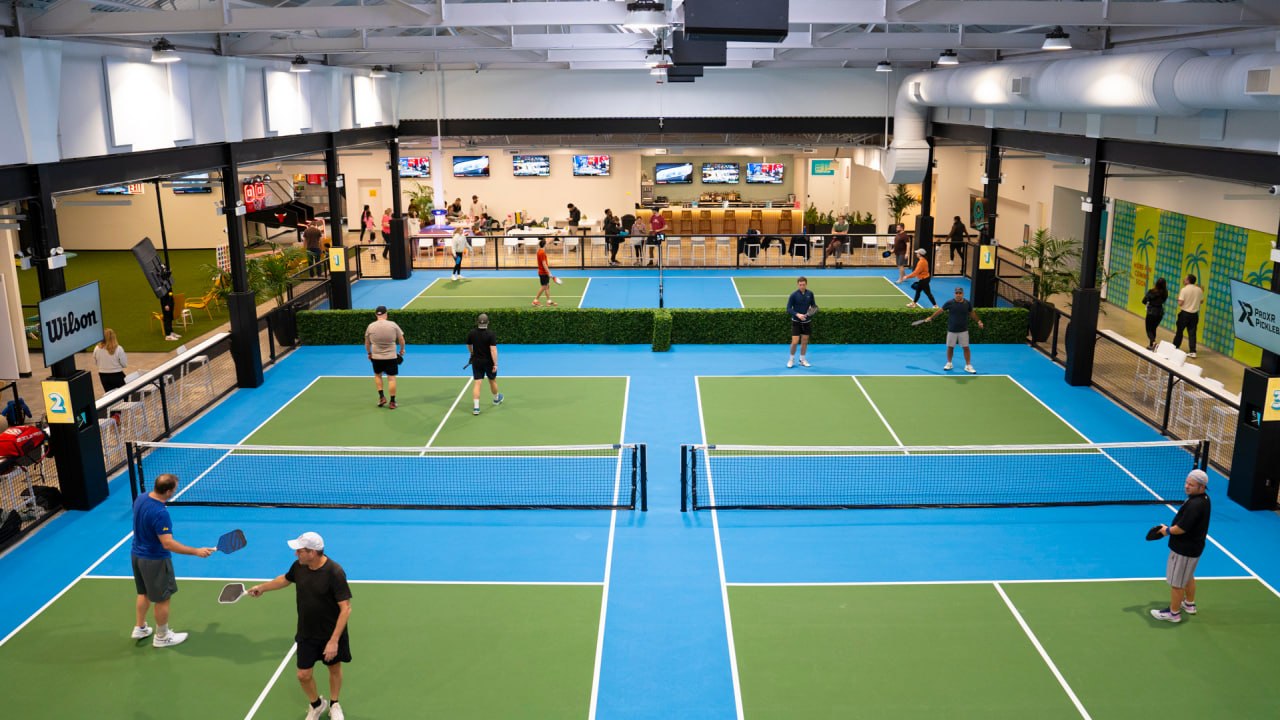 Pickleball courts at SPF Pickleball - Lincoln Park in Cook County, Illinois