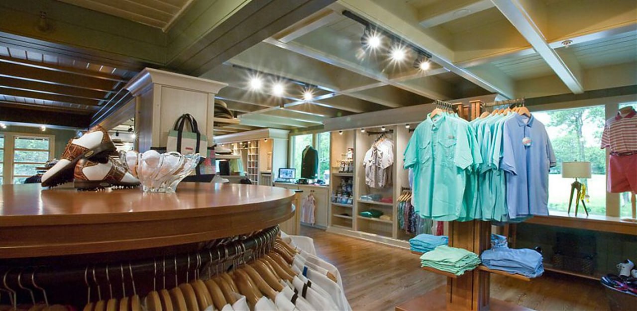 amenities and facilities at Lakewood Country Club in Fairhope, AL