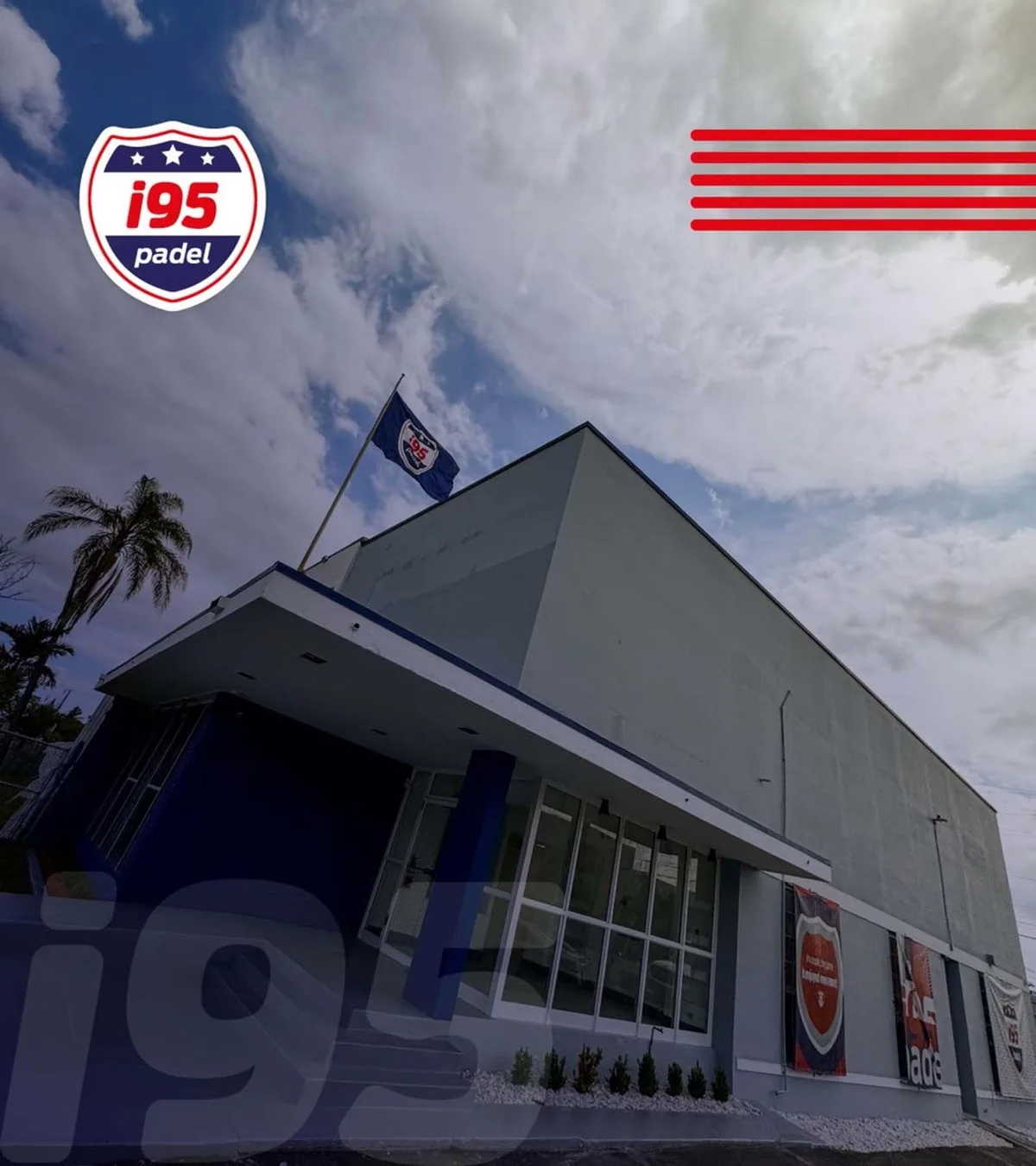padel courts at i-95 Padel Club in Miami, FL