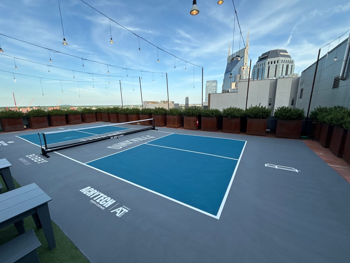 amenities and facilities at Dinkville at Bobby Hotel (Rooftop) in Nashville, TN