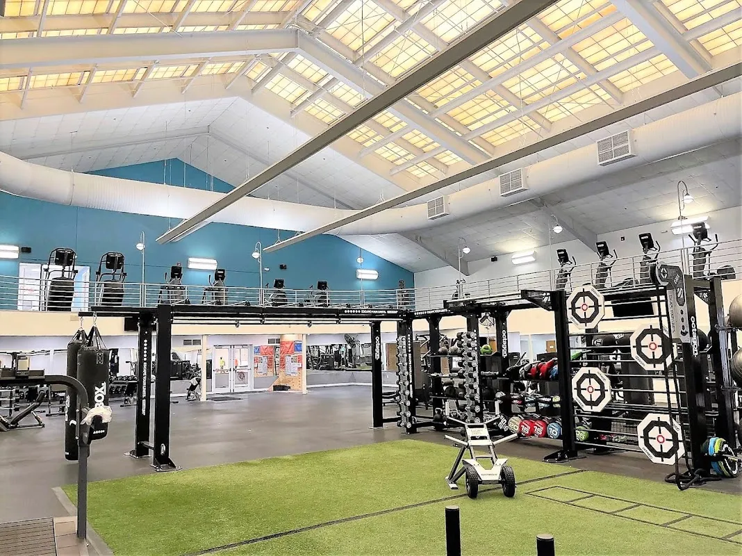 Newton, Boston Sports Club, BSC — 4 pickleball courts in Newton Center, MA with indoor play, lighted