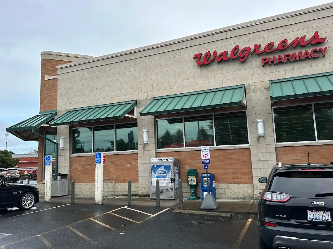 Dorchester Park โ 11 pickleball courts in Lincoln City, OR with indoor play