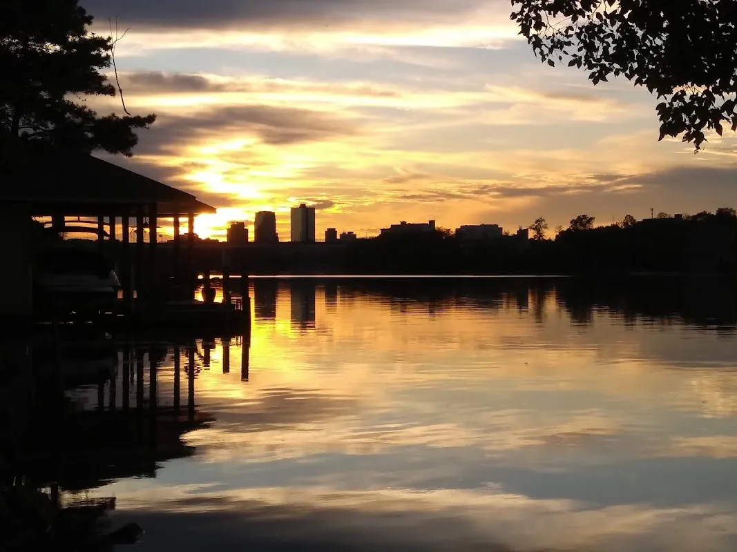 Island Home Park — 1 pickleball courts in Knoxville, TN, lighted