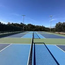 amenities and facilities at Veterans Memorial Park in Cedar Park, TX