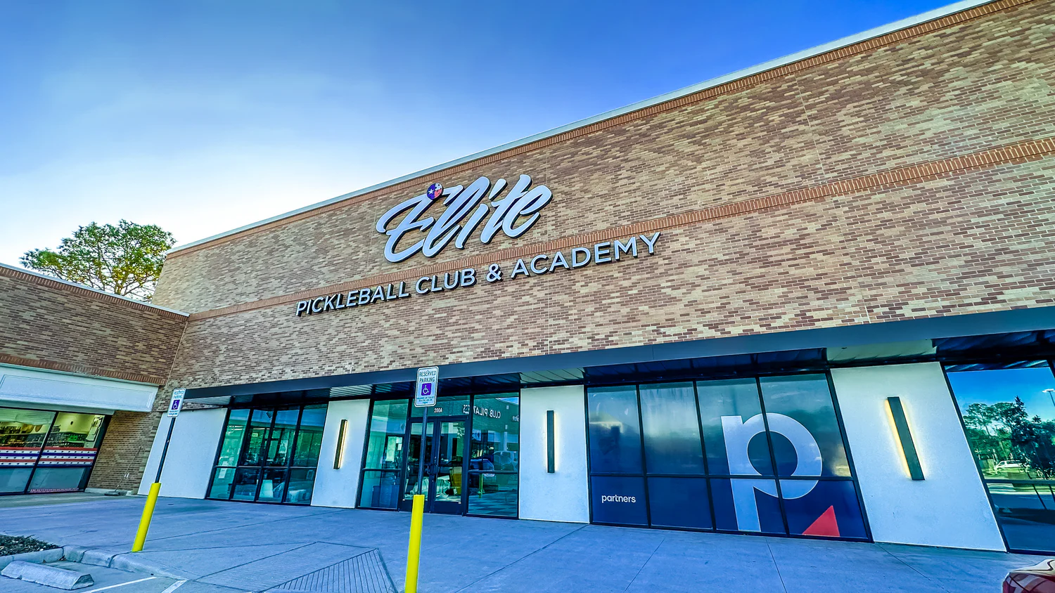 Elite Pickleball Club — 24 courts in Houston, TX