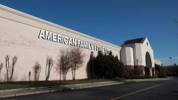 American Family Fitness Va Center Commons — 2 pickleball courts in Glen Allen, VA with indoor play, lighted