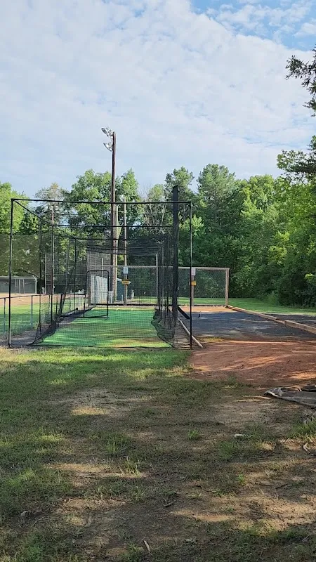 Lake of the Woods — 7 pickleball courts in Locust Grove, VA with indoor play, lighted