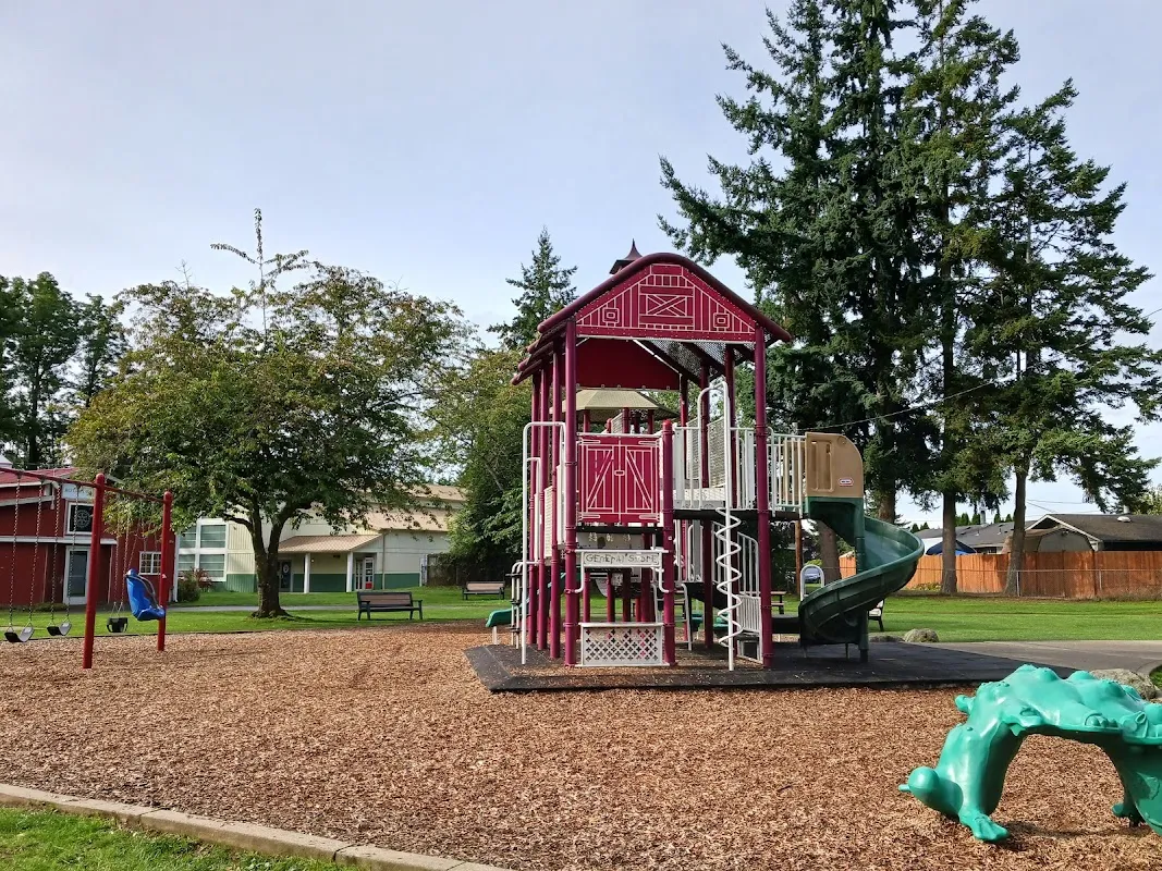 Pickleball courts at Jennings Park in Snohomish County, Washington