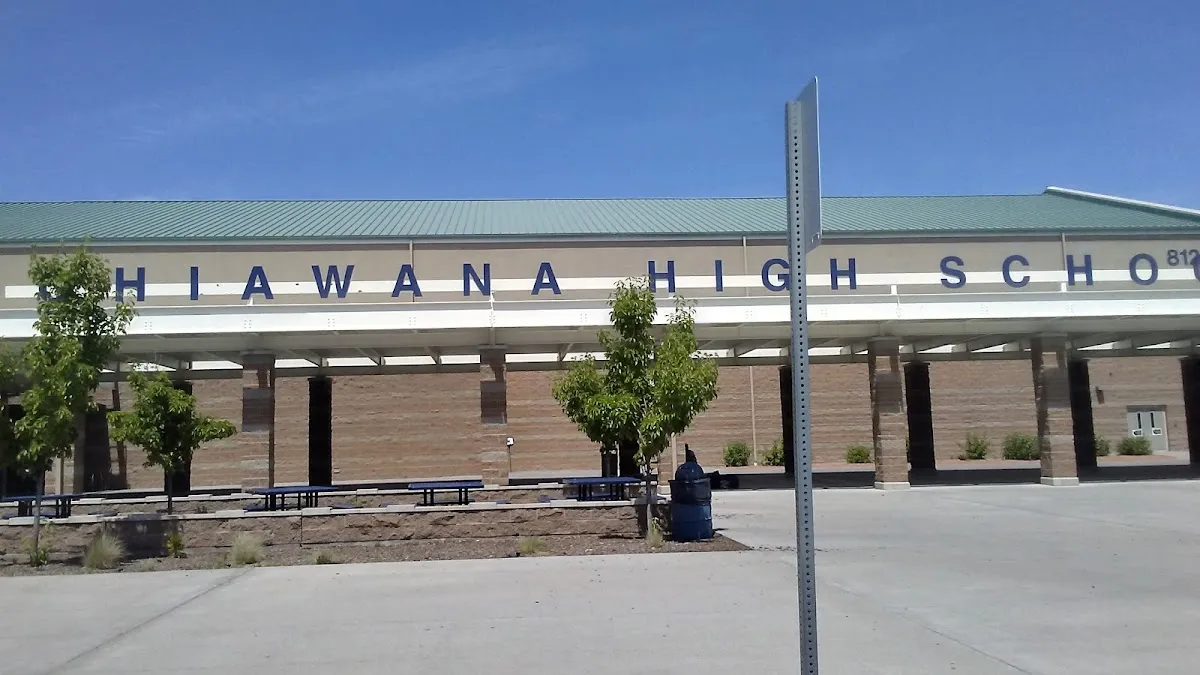 Chiawana High School — 12 pickleball courts in Pasco, WA with indoor play