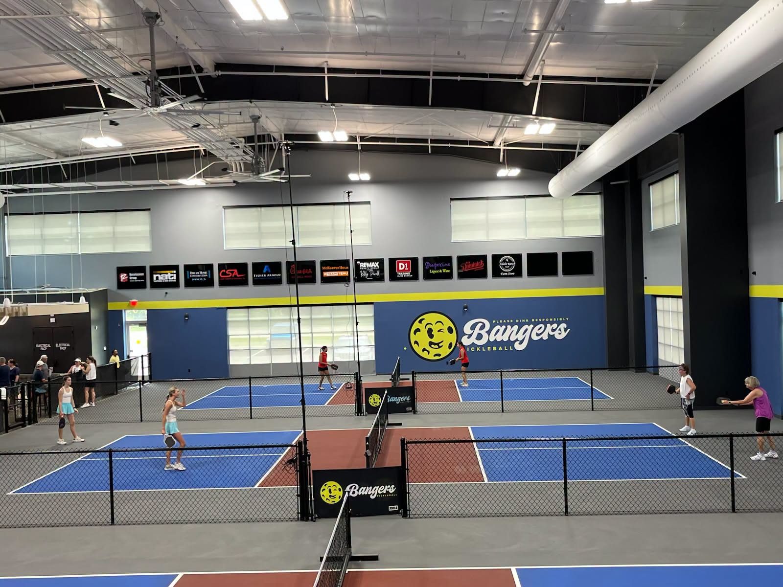 Indoor pickleball courts at Bangers Pickleball in Southaven, MS