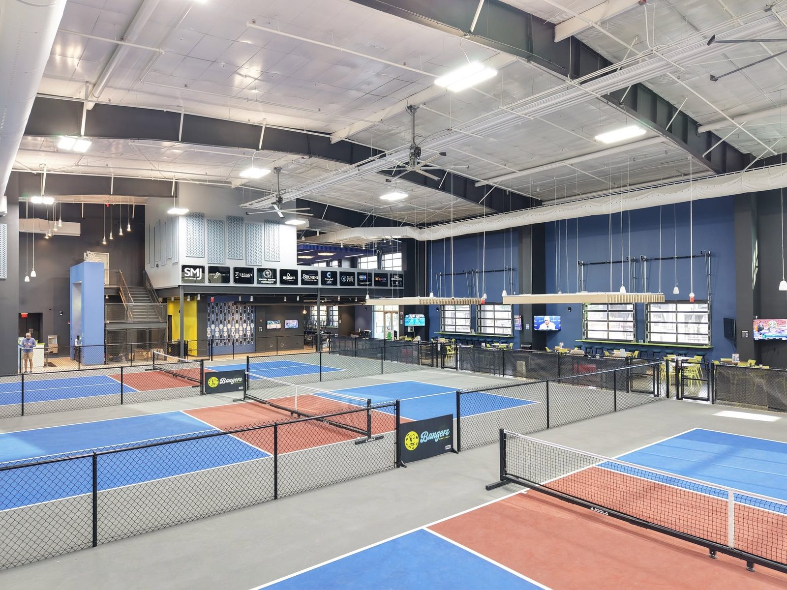 Indoor pickleball courts at Bangers Pickleball in Southaven, MS